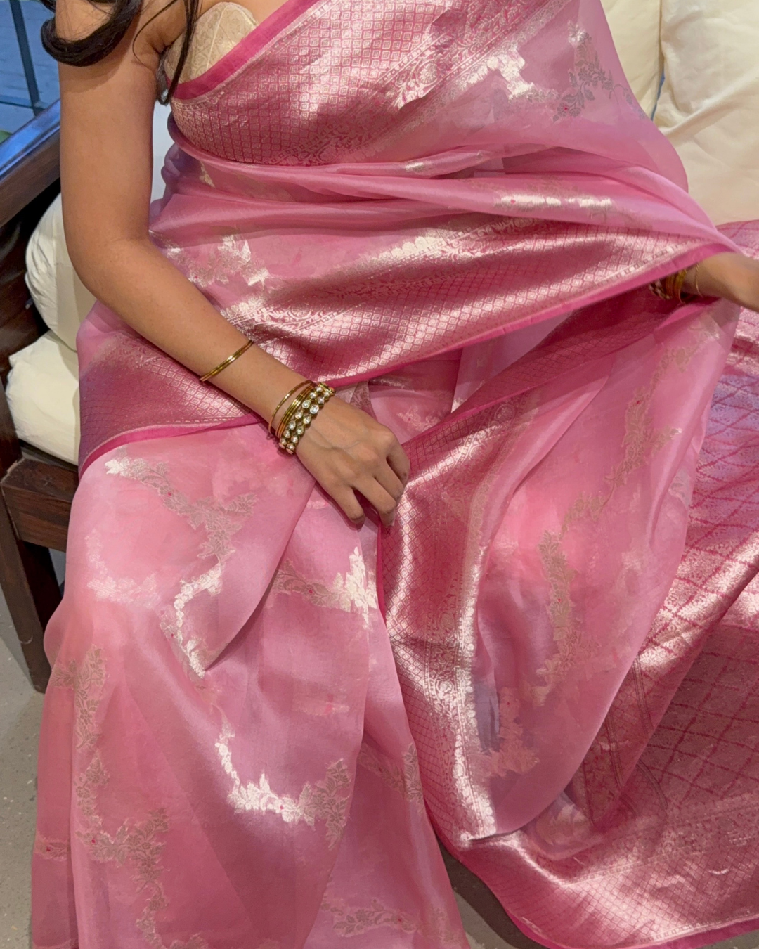 Varuni - Salmon Pink Organza Silk Banarasi Saree