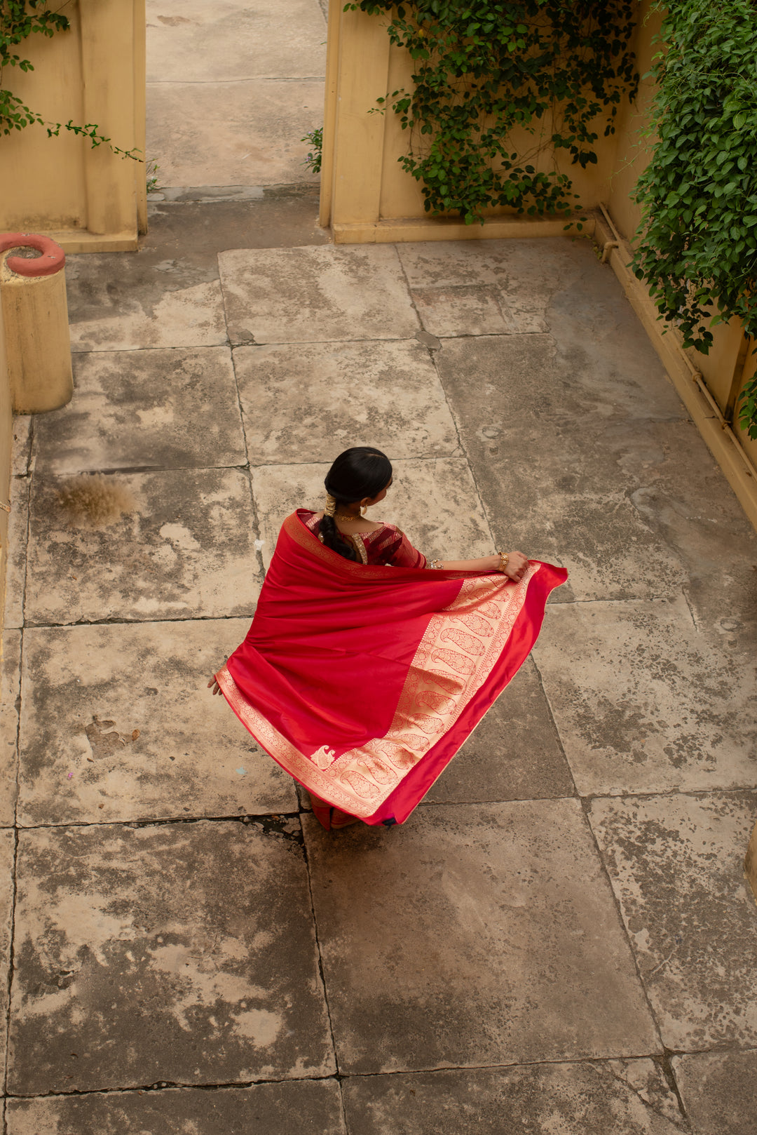 Kalamayi - Red Silk Mashroo Banarasi Saree