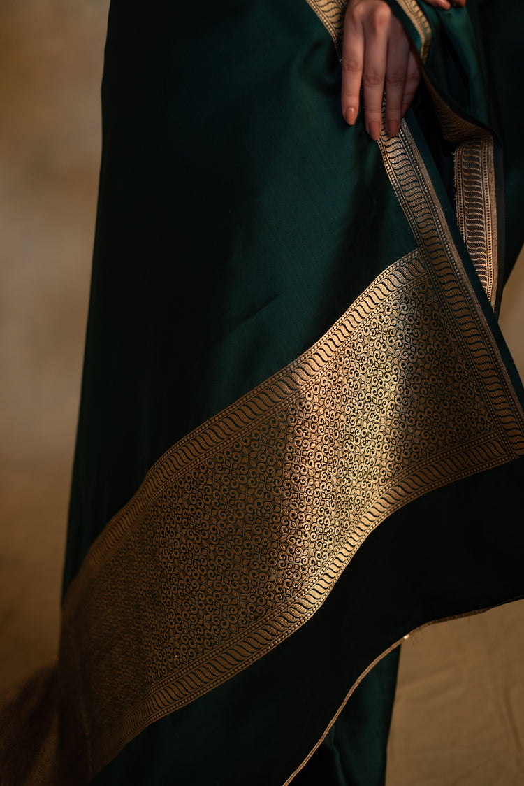 Jayanti- Deep Green Silk Mashru Banarasi Saree