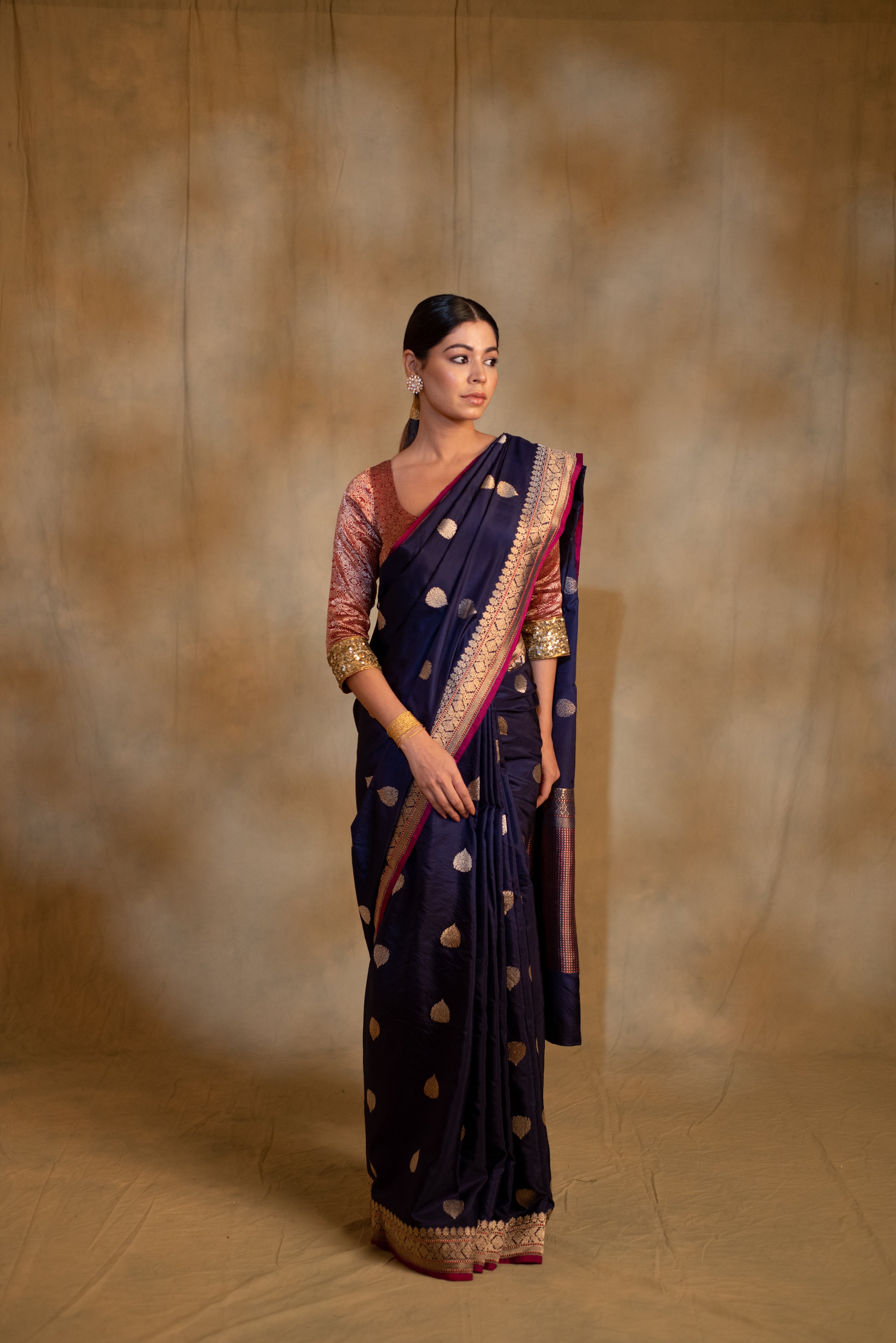 Arshiya- Navy Blue Silk Brocade Banarasi Saree