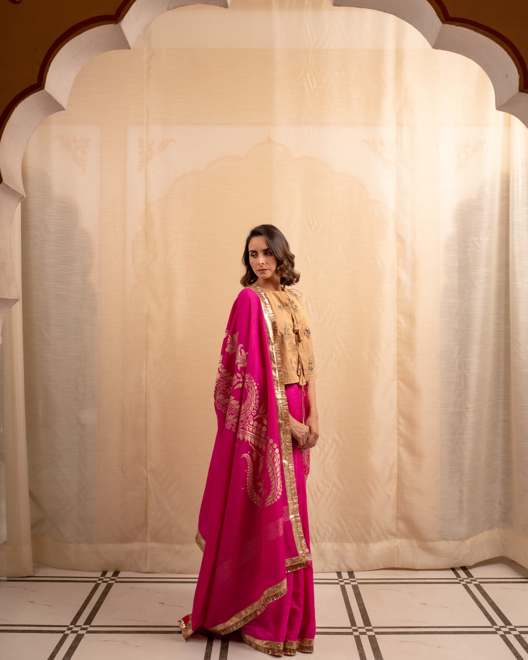 Ratna- Indian Pink Moonga Silk Banarasi Saree