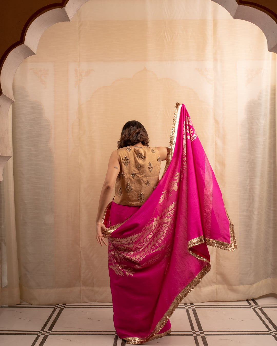 Ratna- Indian Pink Moonga Silk Banarasi Saree