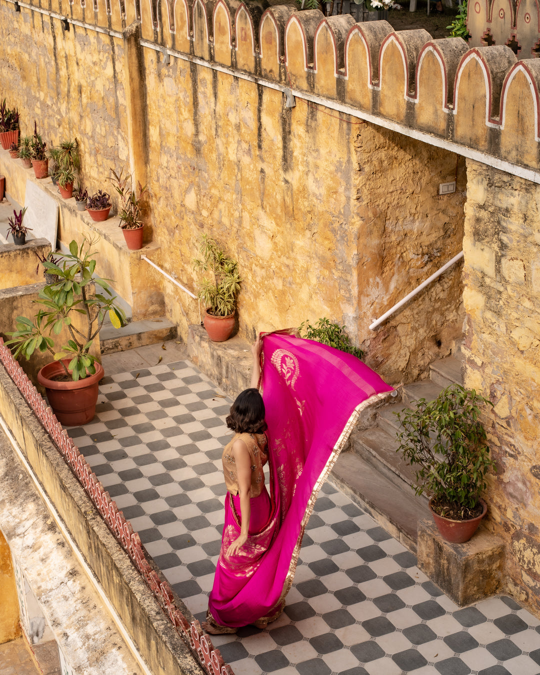 Ratna- Indian Pink Moonga Silk Banarasi Saree