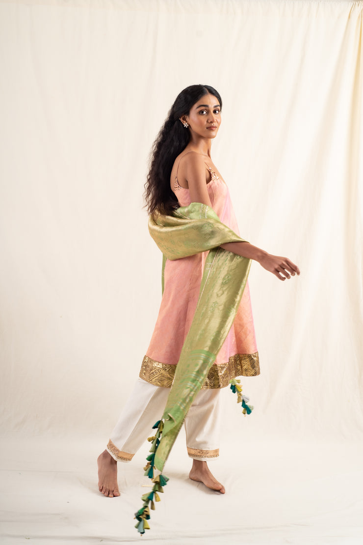 Surmayi - Sage green silk banarsi dupatta