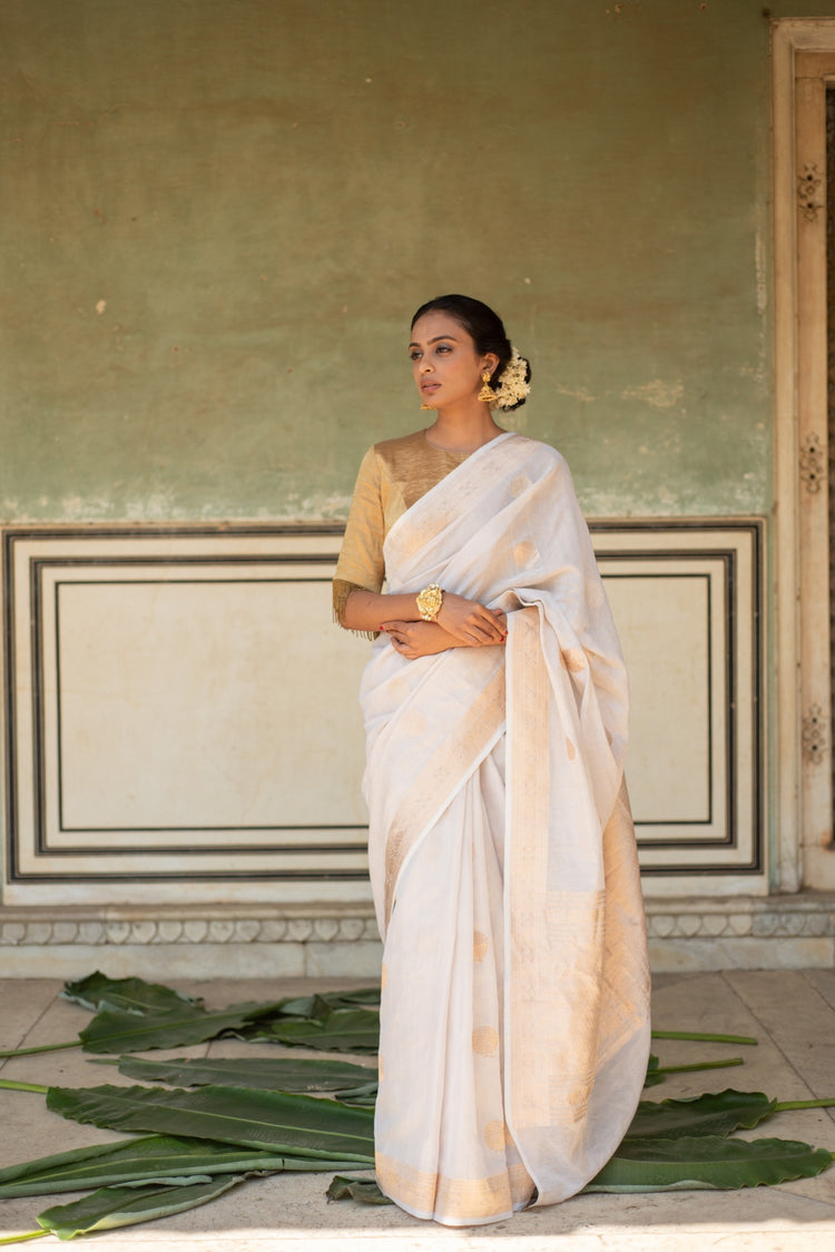 Rena Ivory- Ivory Banarasi Silk Tissue Saree