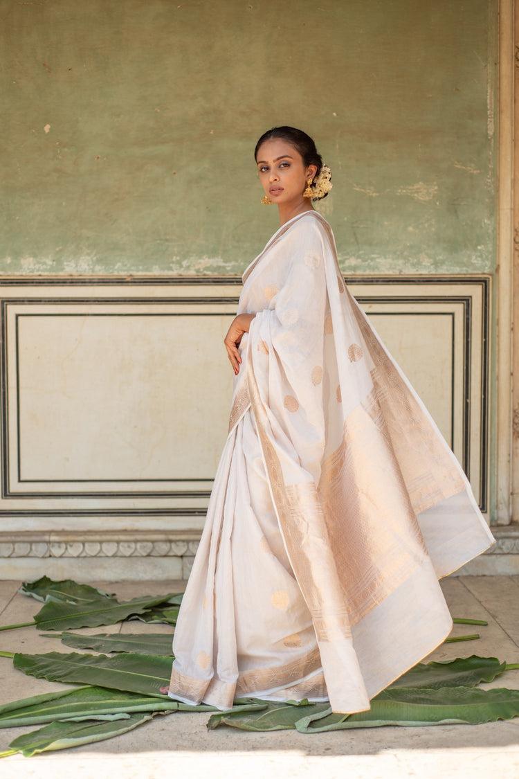 Rena Ivory- Ivory Banarasi Silk Tissue Saree