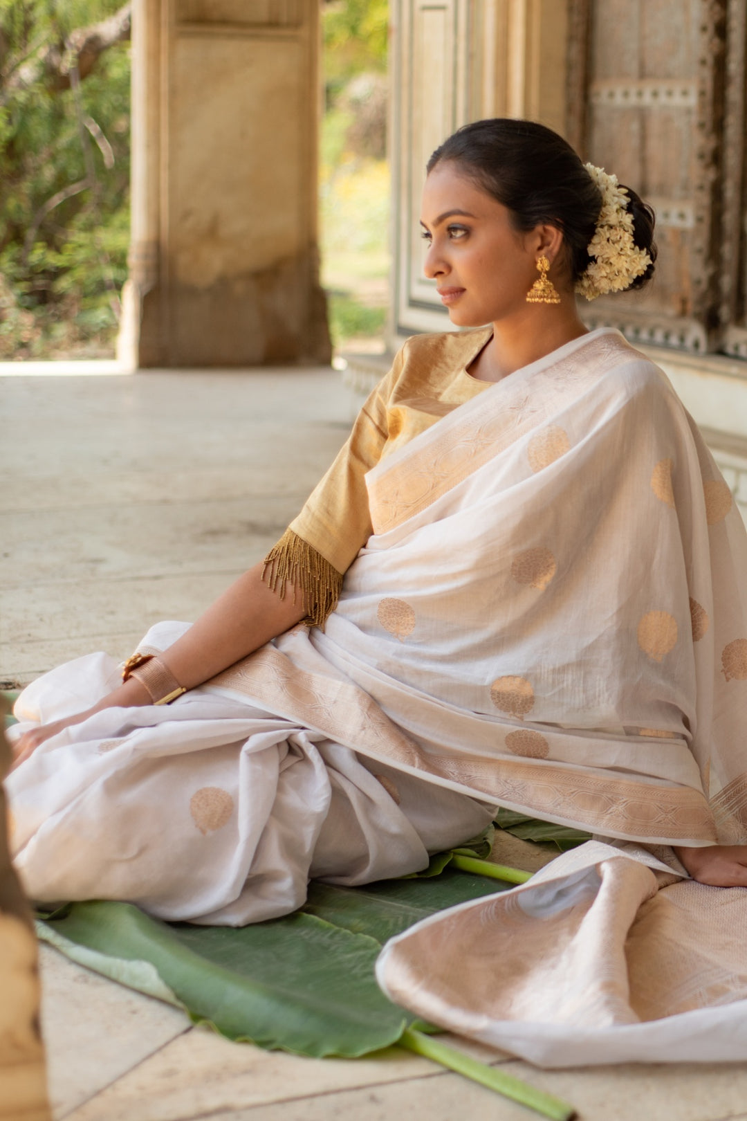 Rena Ivory- Ivory Banarasi Silk Tissue Saree