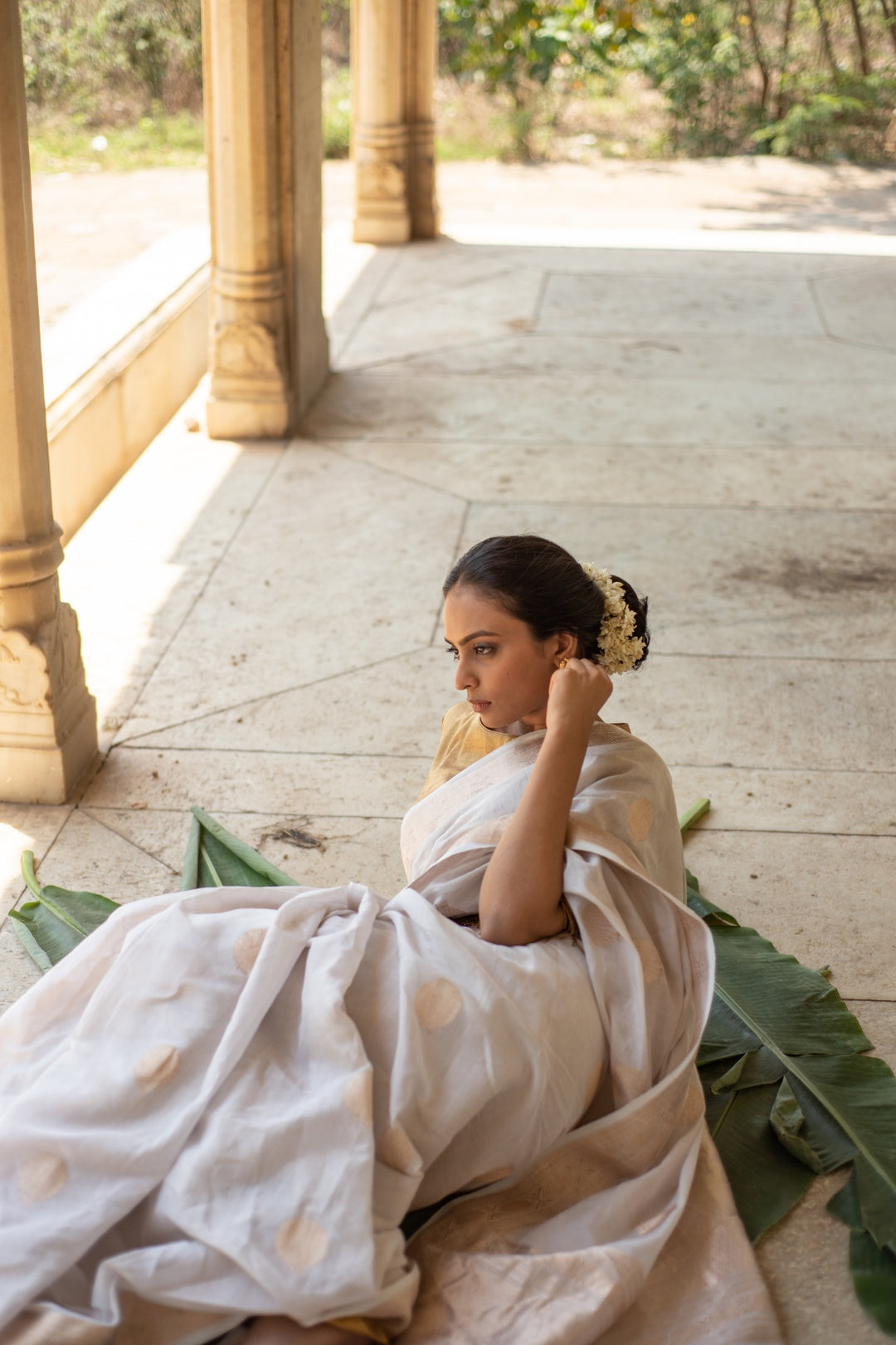 Rena Ivory- Ivory Banarasi Silk Tissue Saree