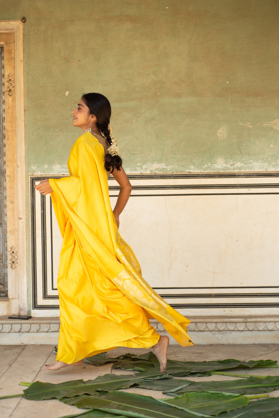 Mani Yellow- Yellow Banarasi Mashroo Saree