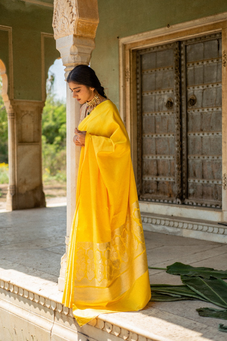 Mani Yellow- Yellow Banarasi Mashroo Saree