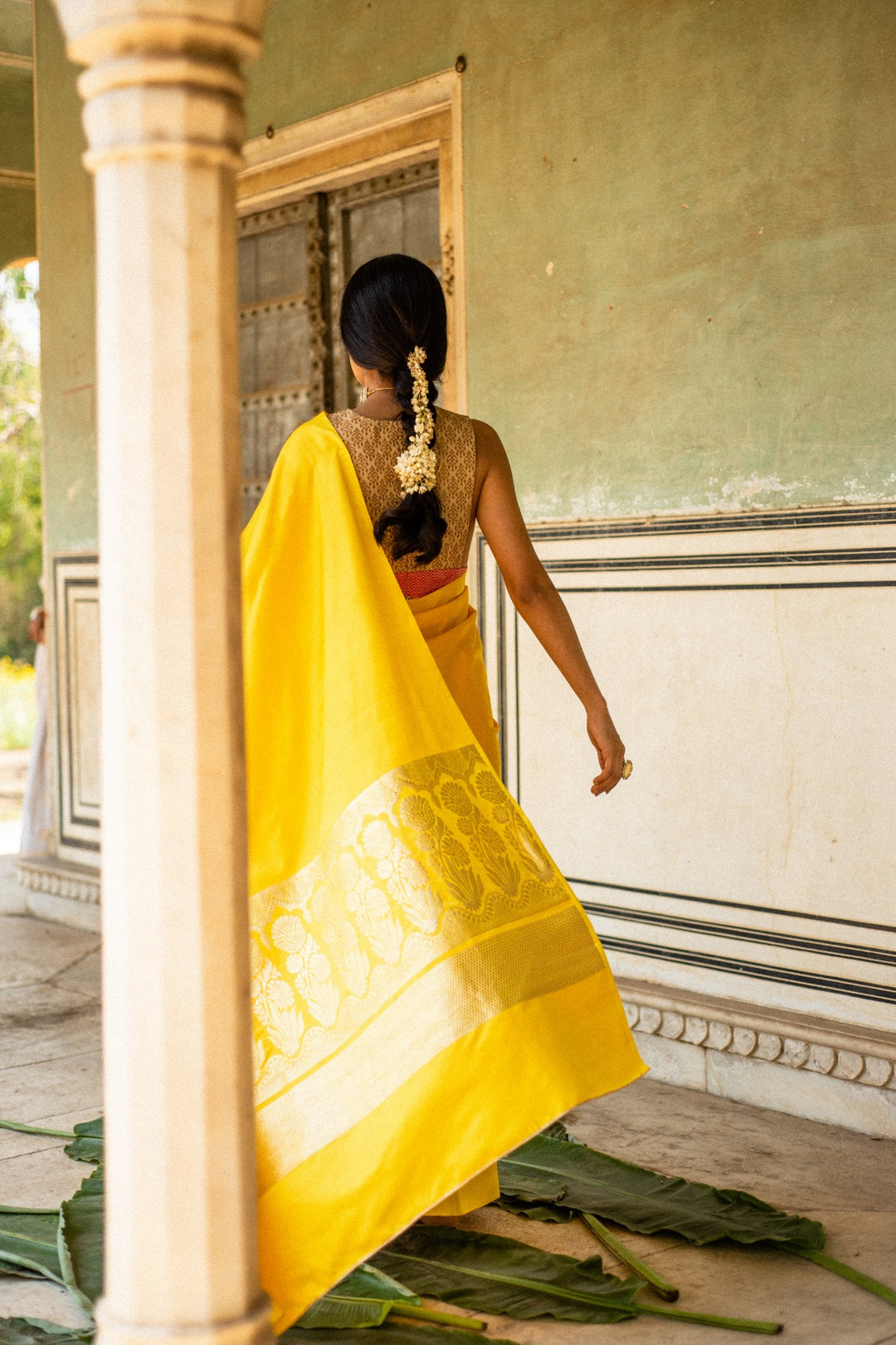 Mani Yellow- Yellow Banarasi Mashroo Saree