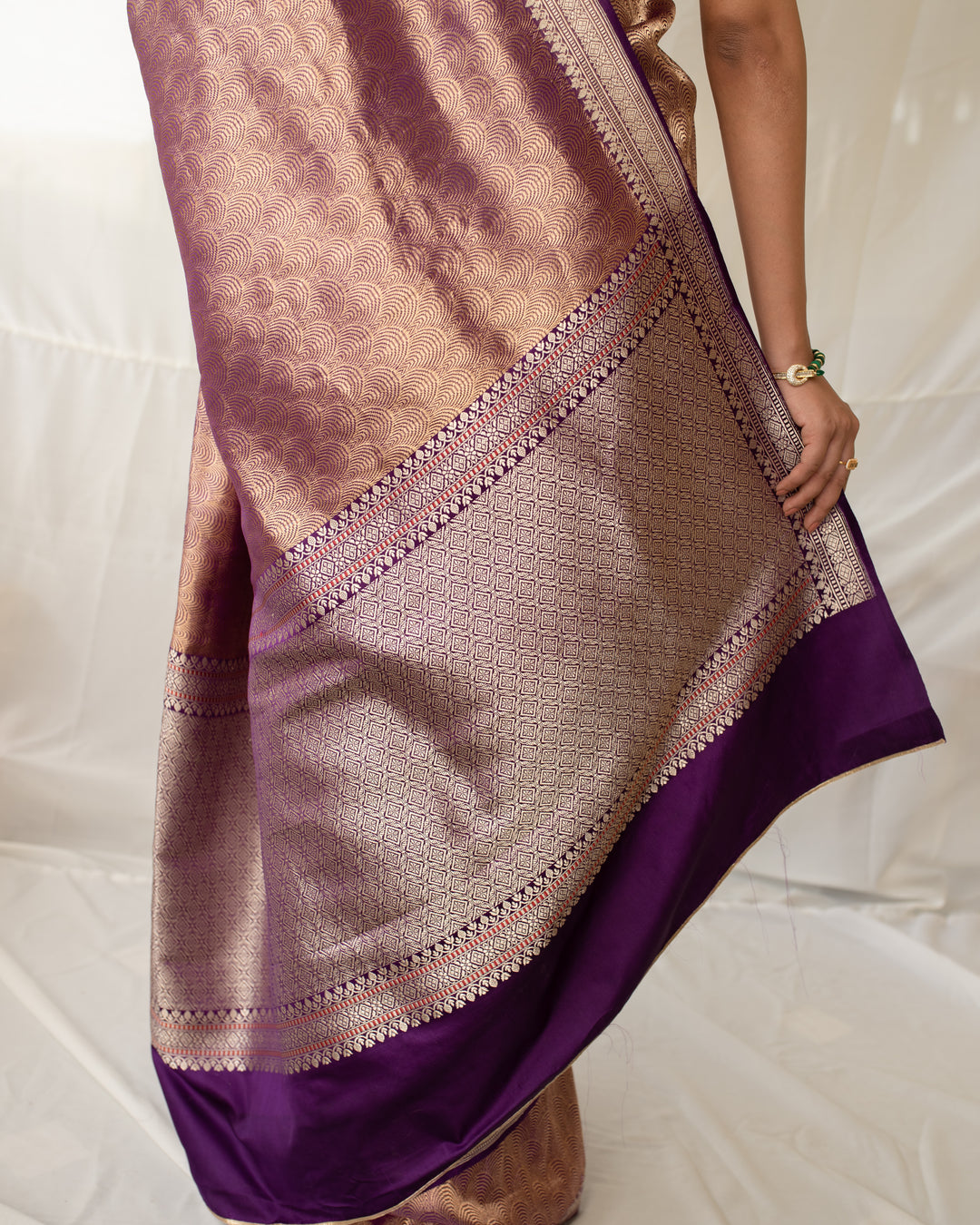 Siddheshwari - Purple Silk Mashroo Banarasi Textured Saree