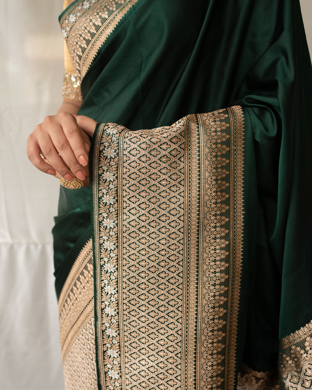 Gangaur - Deep Green Silk Mashroo Banarasi Saree