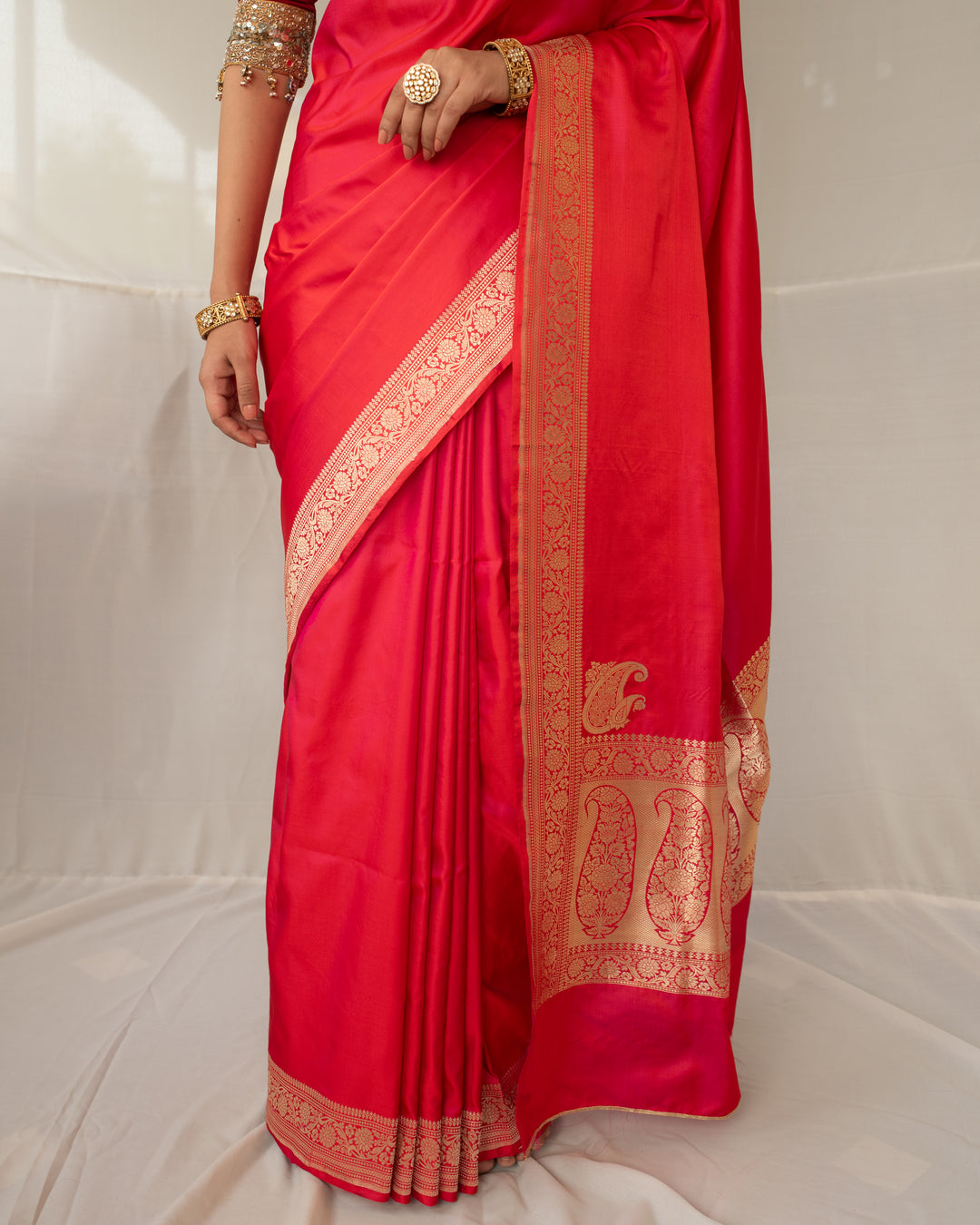 Kalamayi - Red Silk Mashroo Banarasi Saree
