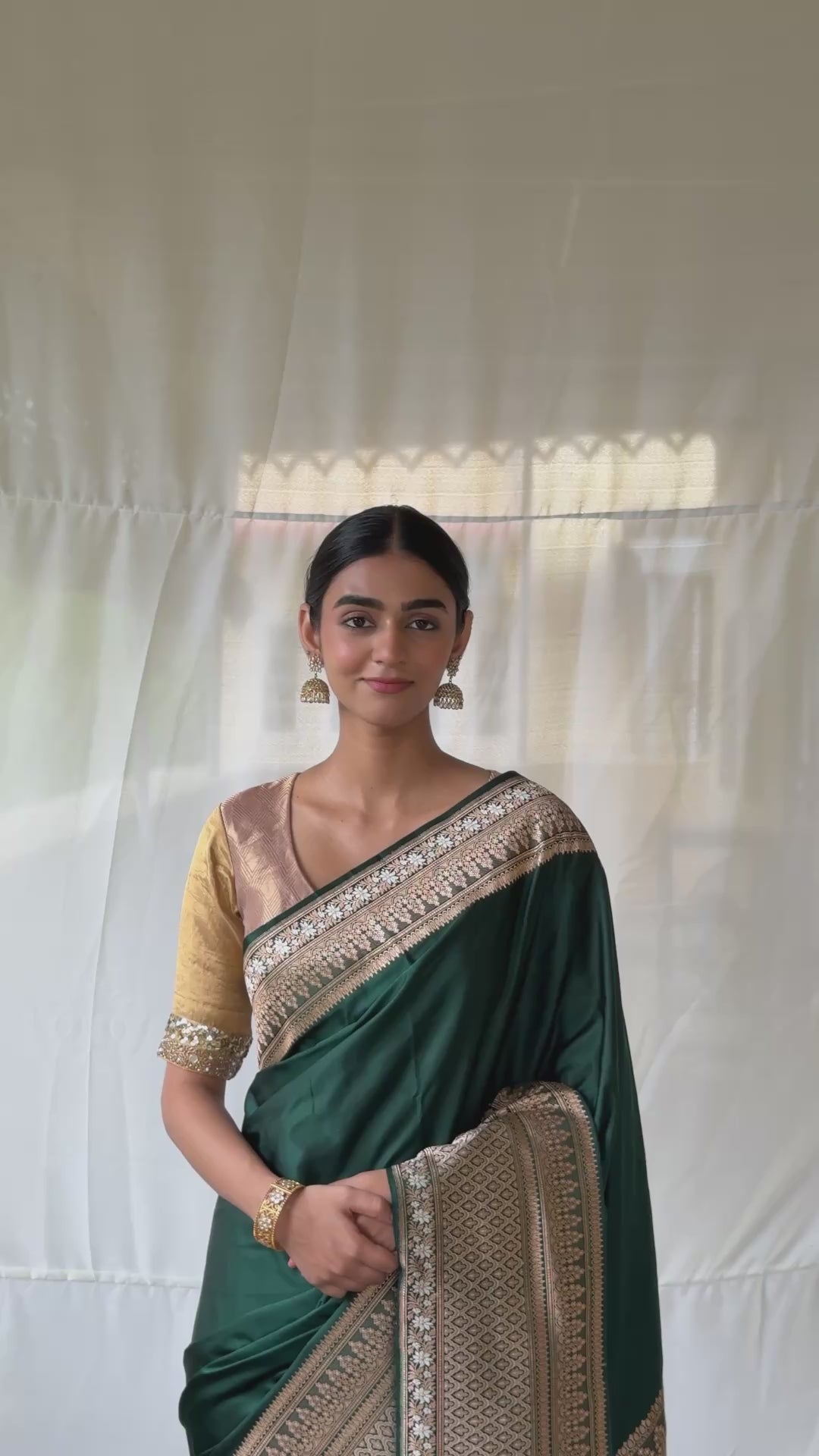 Gangaur - Deep Green Silk Mashroo Banarasi Saree