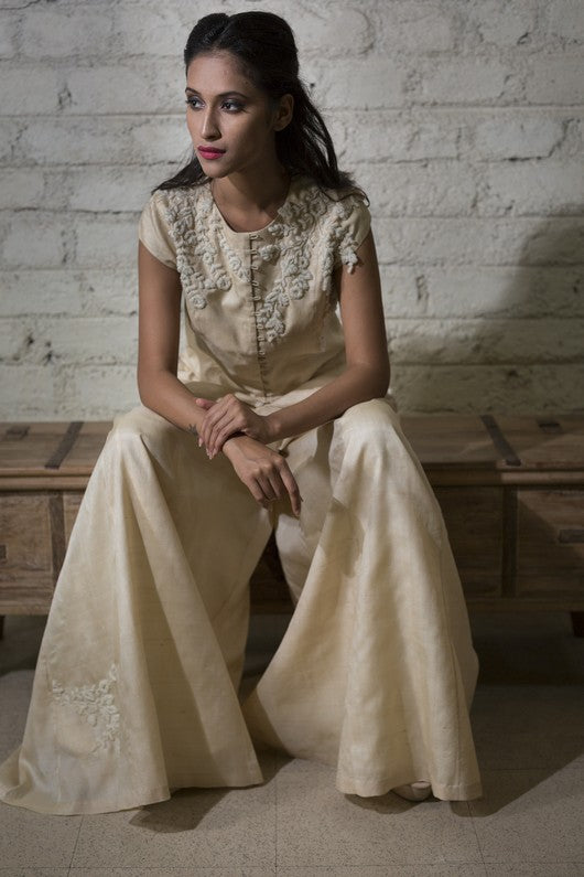 Manya- Ivory Tussar Silk Jacket