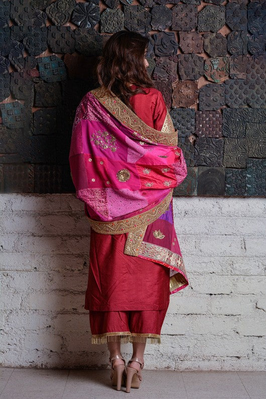 Ishya- Pink Upcycled Patchwork Dupatta