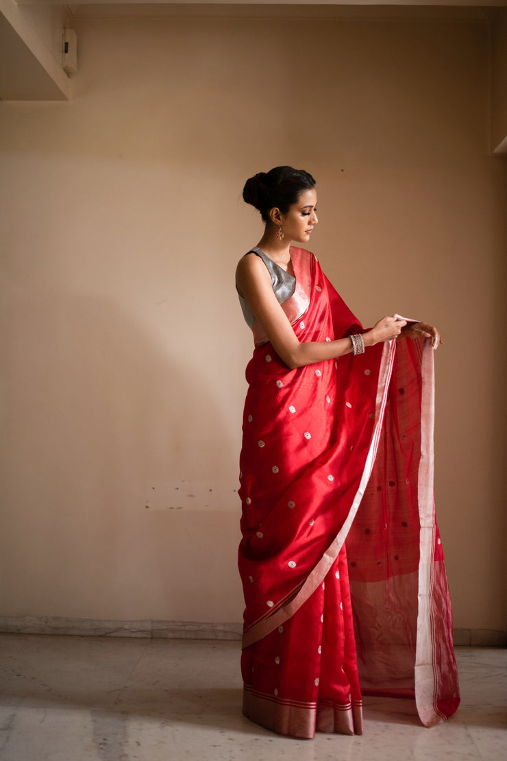 Kasee Women's Red Zari Silk Cotton Chanderi Saree With Unstitched Blouse  Piece