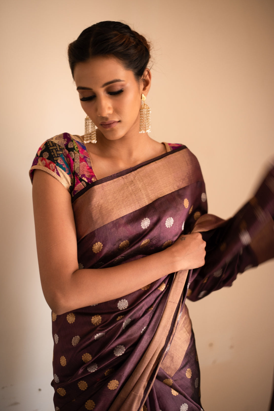 MAHITA- Brown Silk Chanderi Saree