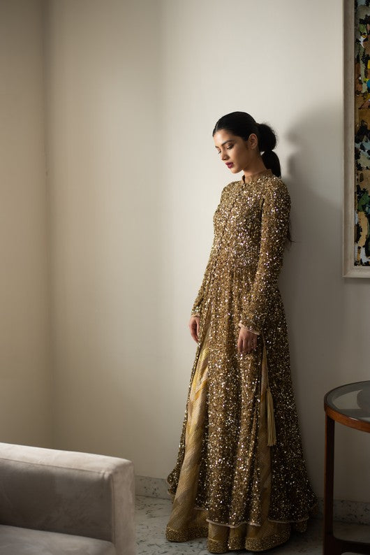 Sania & Rumra- Vintage Gold Tissue Lehenga