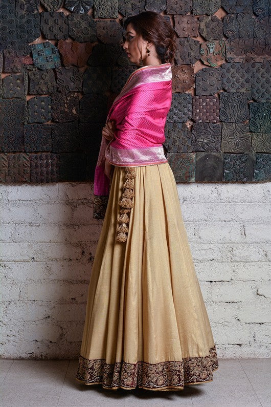 Rosa- Gold Silk Brocade Lehanga